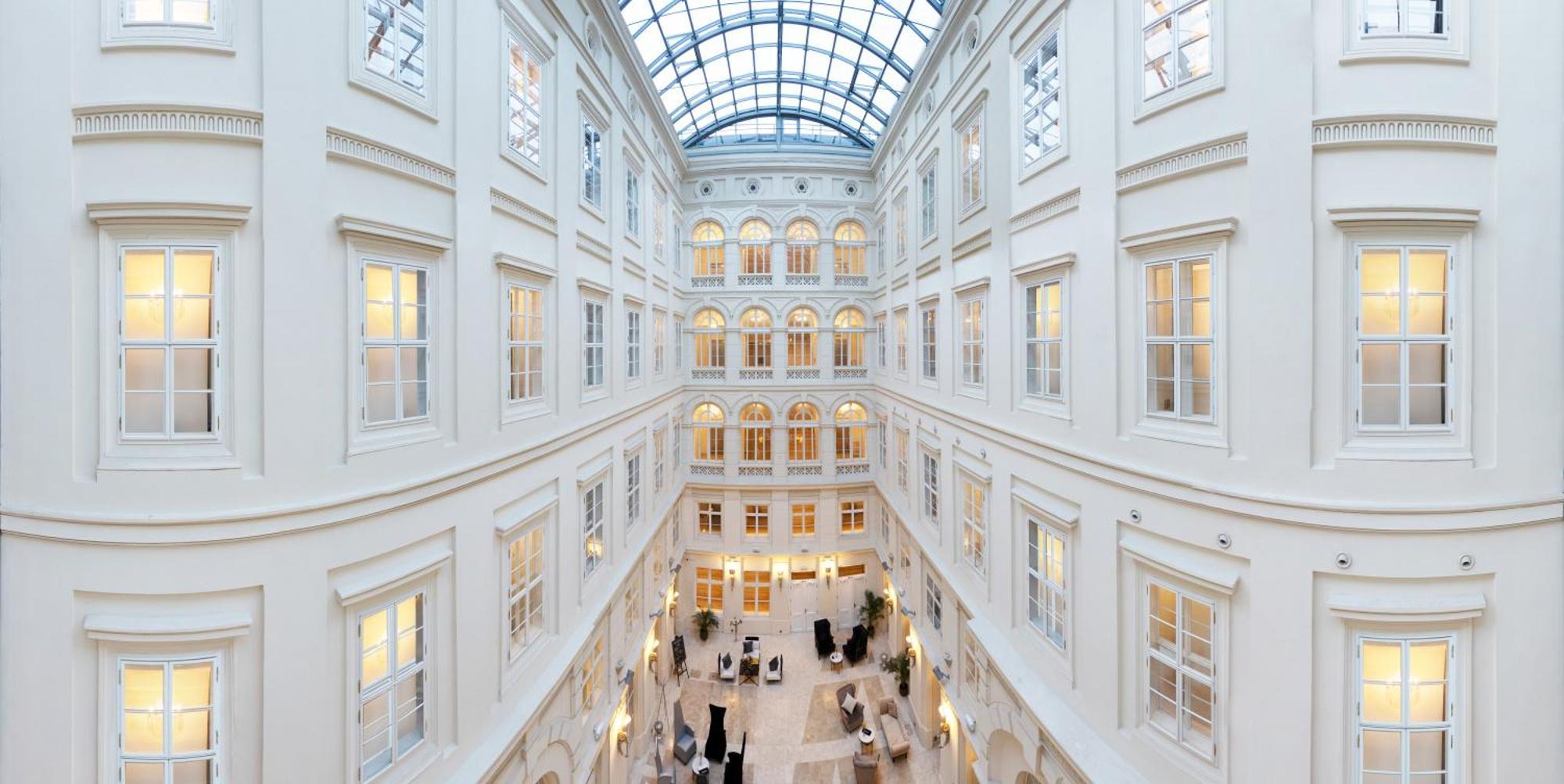 Grand Palace Brno Bagian luar foto